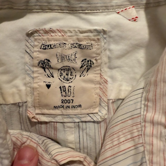 Guess Jeans Vintage Button Up Embroidered Striped Shirt Size XL. - Picture 5 of 5